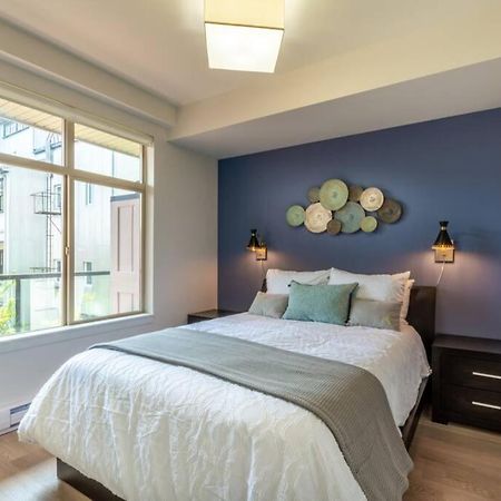 Clean 3Rd Floor Executive 1 Bedroom Apt In Old Town China Town Victoria Bagian luar foto